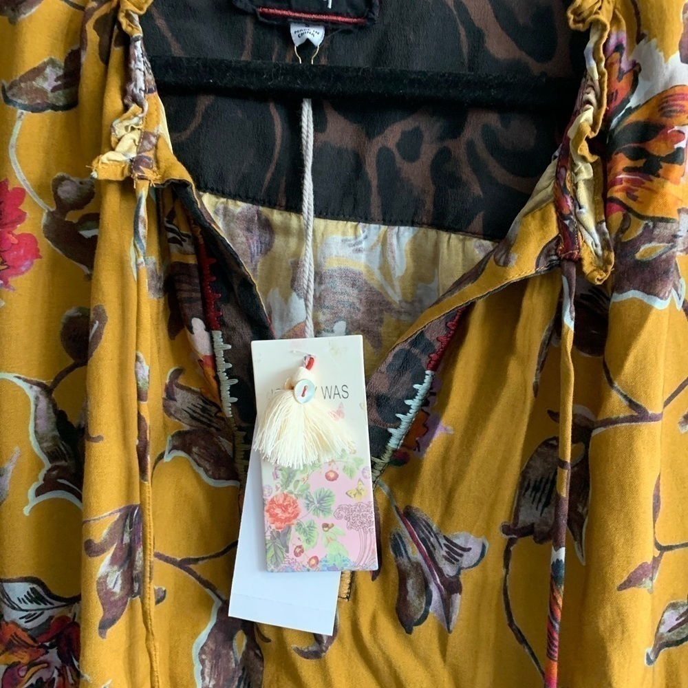 JOHNNY WAS RUFFLE DETAIL BLOUSE - Picture 13 of 14